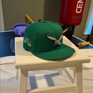 NFL Green and Black 59FIFTY Cap 7 3/8 58.7cm
With Saquan Barkley Stitching